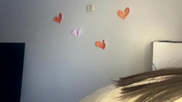 VenusDwigginss online show from 02-15-26, 07:51