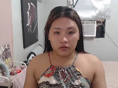 Snapshot of MiMi_yeah00 chatting on 03-01-26, 08:27 MiMi yeah00 online show from 03-01-26, 08:27