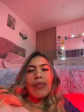 Snapshot of soffia_7 chatting on 03-02-26, 05:08 soffia 7 online show from 03-02-26, 05:08