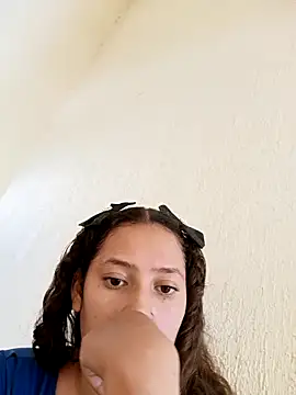 blakeandallisa online show from 05-11-26, 06:05