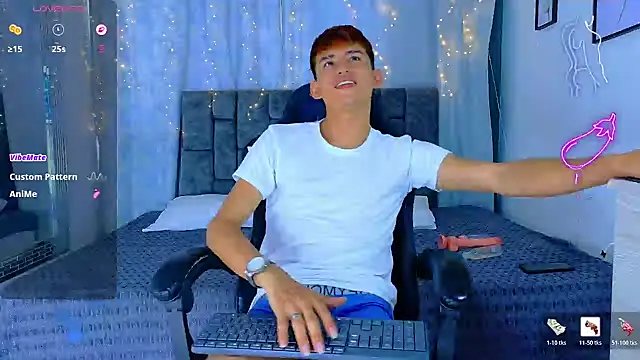 NicolasTorrez online show from 04-12-26, 08:36