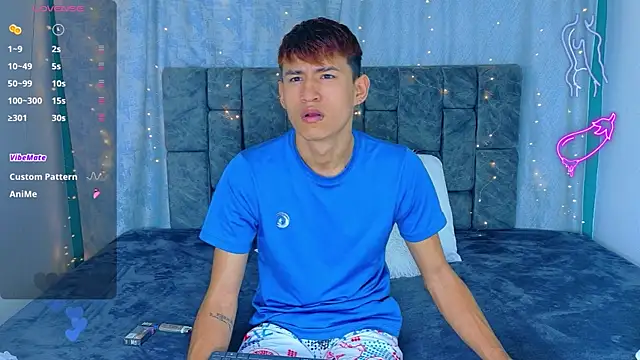 NicolasTorrez online show from 04-16-26, 02:56