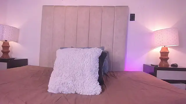 MissMilf  online show from 06-26-26, 07:51