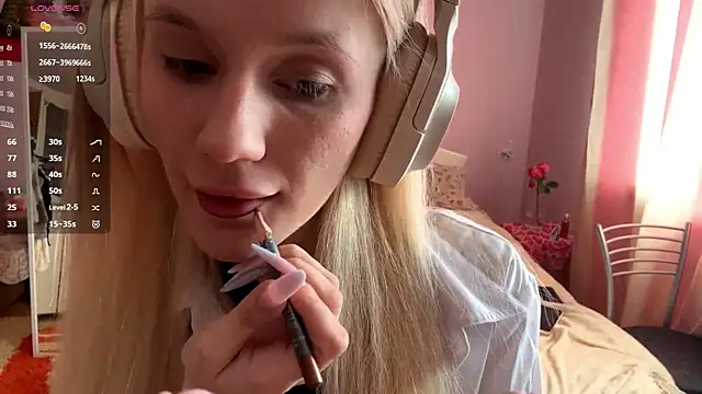 Snapshot of MelissaZaria chatting on 04-20-26, 06:49 MelissaZaria online show from 04-20-26, 06:49