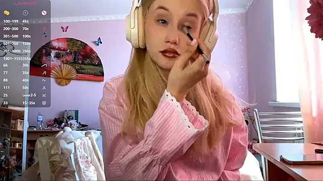 Snapshot of MelissaZaria chatting on 05-03-26, 06:41 MelissaZaria online show from 05-03-26, 06:41
