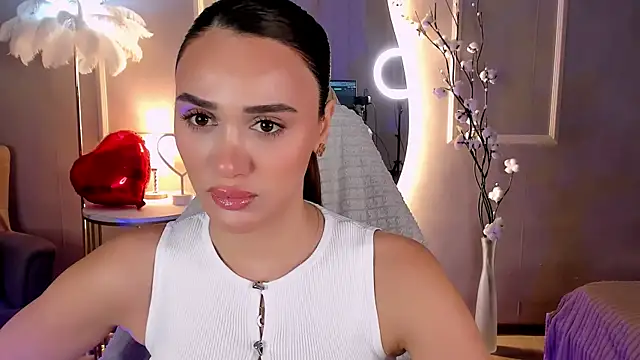 Snapshot of Kimberly_Chapman chatting on 02-15-26, 05:59 Kimberly Chapman online show from 02-15-26, 05:59