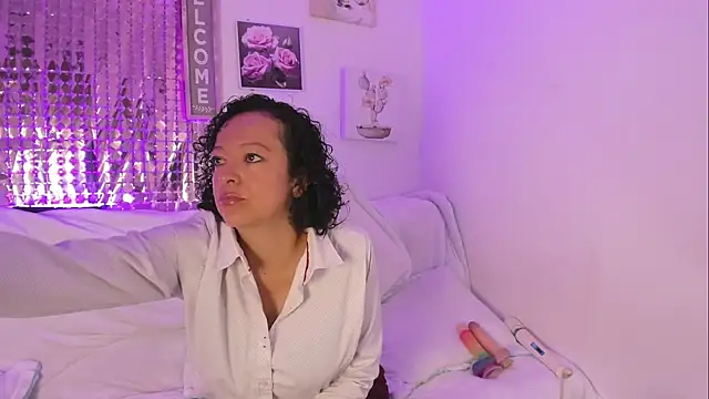 Snapshot of AdeleNasty chatting on 02-28-26, 03:46 AdeleNasty online show from 02-28-26, 03:46