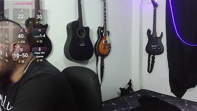 Snapshot of Tattoo__Couple chatting on 02-24-26, 01:25 Tattoo Couple online show from 02-24-26, 01:25