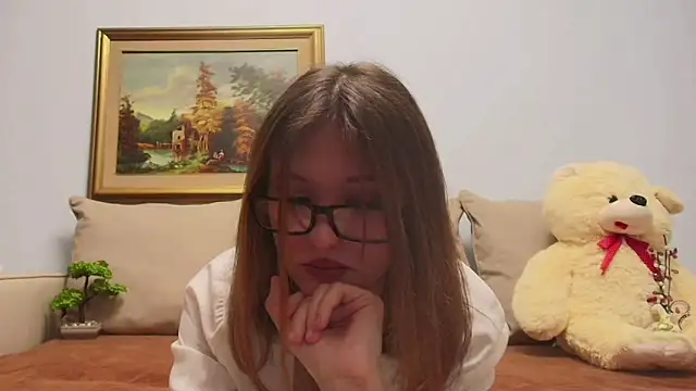 ChloeDream66 online show from 05-30-26, 10:18