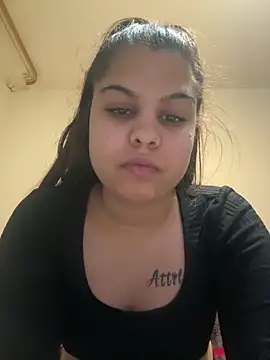 Vivike234 online show from 02-26-26, 05:12