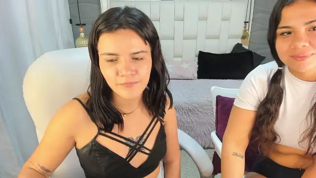 Snapshot of Veyra_sereny chatting on 02-27-26, 09:15 Veyra sereny online show from 02-27-26, 09:15