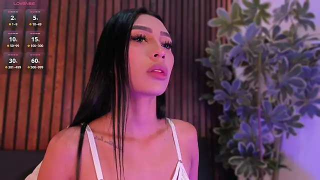 Snapshot of _victoria_lee chatting on 03-03-26, 12:22 victoria lee online show from 03-03-26, 12:22