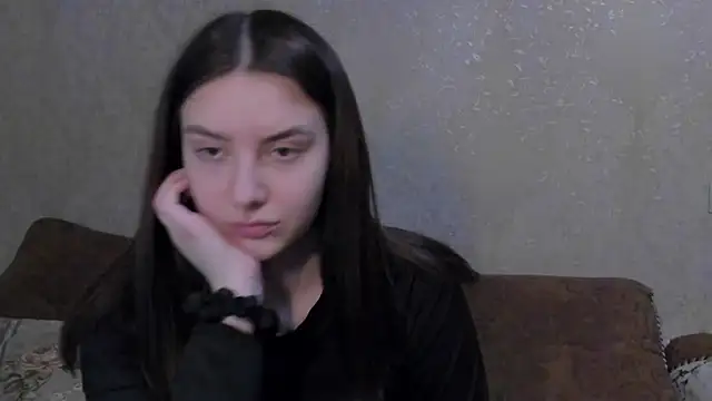 Snapshot of love_lina_muuur chatting on 03-02-26, 06:15 love lina muuur online show from 03-02-26, 06:15