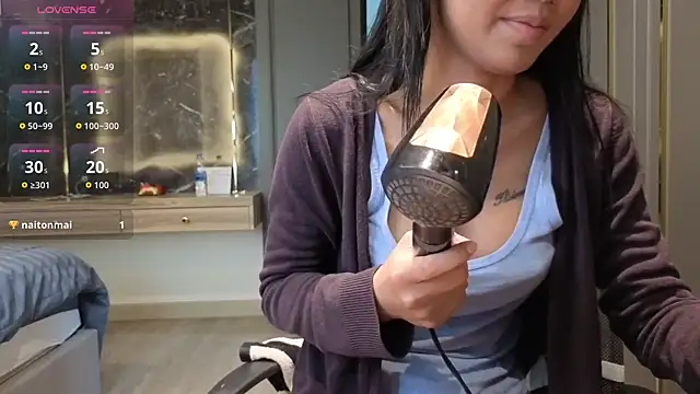 Snapshot of Alittleasaingirl chatting on 03-04-26, 12:38 Alittleasaingirl online show from 03-04-26, 12:38