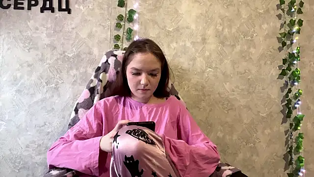 Snapshot of PlumbBump chatting on 02-18-26, 09:05 PlumbBump online show from 02-18-26, 09:05