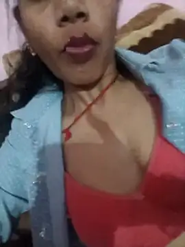 Snapshot of tocixgi chatting on 03-24-26, 12:10 tocixgi online show from 03-24-26, 12:10