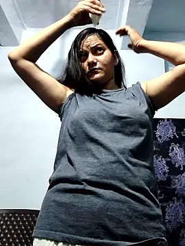 Anushka Singh0 online show from 04-12-26, 03:50