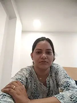 Anushka Singh0 online show from 06-21-26, 04:26