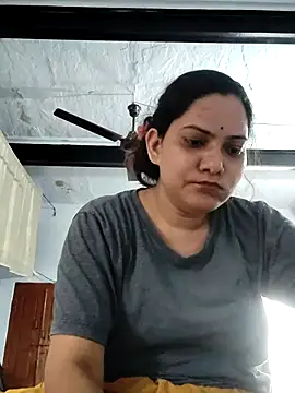 Anushka Singh0 online show from 06-28-26, 01:17
