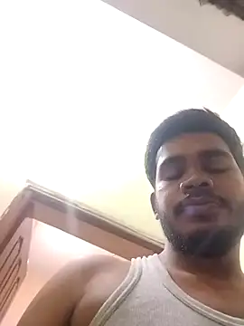 Snapshot of playboy_nikhil chatting on 05-08-26, 05:40 playboy nikhil online show from 05-08-26, 05:40