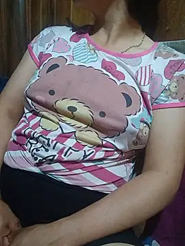 Snapshot of nelina_12345 chatting on 05-28-26, 09:45 nelina 12345 online show from 05-28-26, 09:45
