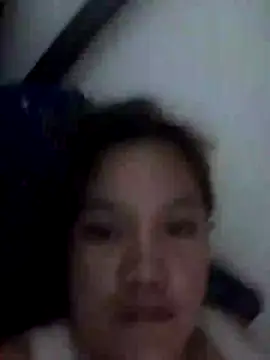 Yhanni1999 online show from 02-12-26, 02:56