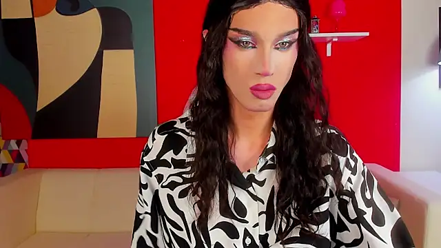 MadisonEsprit online show from 04-18-26, 03:10