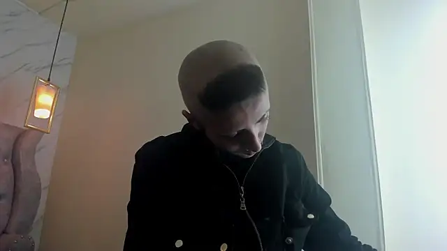 Fieramadame online show from 04-18-26, 07:40