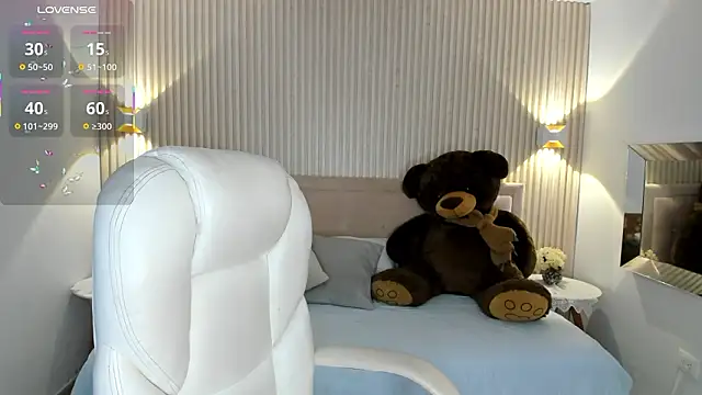 Snapshot of Aitana_zaid chatting on 02-18-26, 12:23 Aitana zaid online show from 02-18-26, 12:23