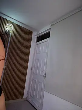 Snapshot of mia-rodrigues chatting on 02-13-26, 04:19 mia-rodrigues online show from 02-13-26, 04:19