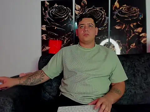 Snapshot of winy_hot chatting on 02-18-26, 05:36 winy hot online show from 02-18-26, 05:36