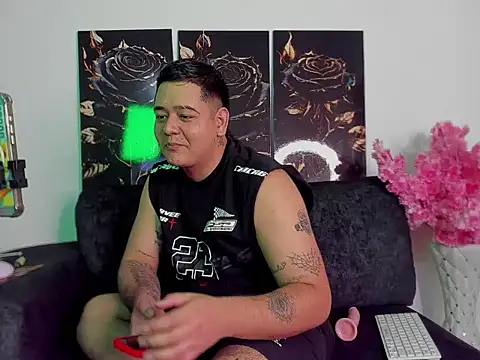 Snapshot of winy_hot chatting on 02-19-26, 07:54 winy hot online show from 02-19-26, 07:54