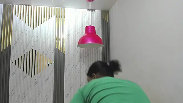 SaraaLopeez online show from 03-03-26, 07:42