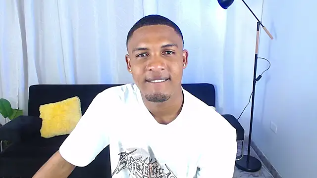 MaxCum18  online show from 02-19-26, 01:29