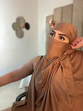 Snapshot of rashaaa_ chatting on 02-25-26, 01:26 rashaaa online show from 02-25-26, 01:26