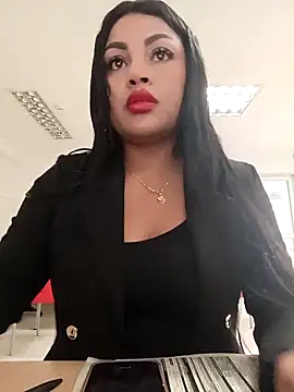 Snapshot of ValeriaVilla2 chatting on 02-24-26, 02:04 ValeriaVilla2 online show from 02-24-26, 02:04