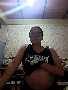 Snapshot of Blanquita_vip chatting on 02-15-26, 12:51 Blanquita vip online show from 02-15-26, 12:51