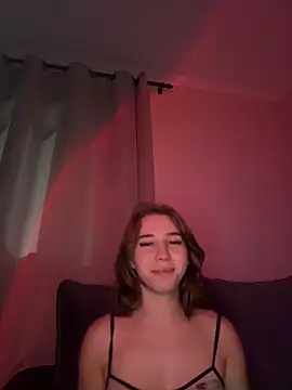 Snapshot of Aneruivinhaa chatting on 02-15-26, 05:37 Aneruivinhaa online show from 02-15-26, 05:37