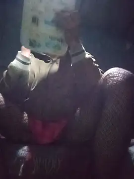 LACALIENTEDECHALCO online show from 04-14-26, 11:38