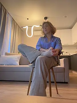 Snapshot of CarmenBlues_ chatting on 02-23-26, 02:03 CarmenBlues online show from 02-23-26, 02:03