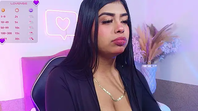 Snapshot of Meloddi_tay chatting on 03-02-26, 03:09 Meloddi tay online show from 03-02-26, 03:09