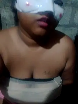 Snapshot of shanaya-baby77 chatting on 02-28-26, 10:00 shanaya-baby77 online show from 02-28-26, 10:00