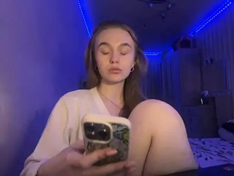 Snapshot of melissashineee chatting on 02-23-26, 12:13 melissashineee online show from 02-23-26, 12:13