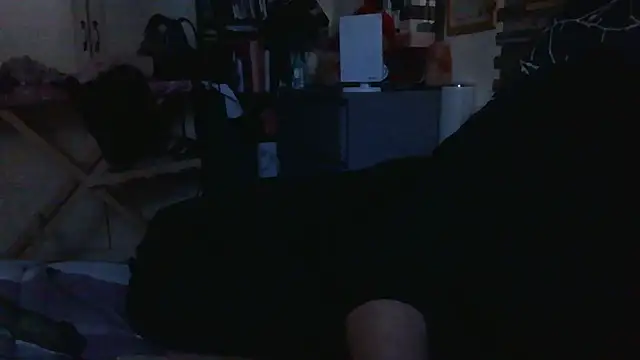 Snapshot of luanahot1 chatting on 02-26-26, 11:42 luanahot1 online show from 02-26-26, 11:42