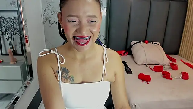abby zoee online show from 05-27-26, 12:13