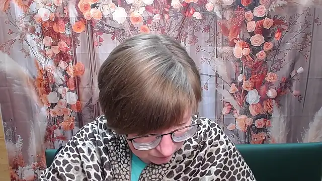 RadaChudna online show from 04-15-26, 05:03