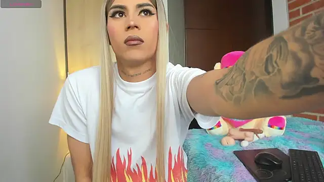 Snapshot of alisoondrean_ chatting on 02-23-26, 06:49 alisoondrean online show from 02-23-26, 06:49