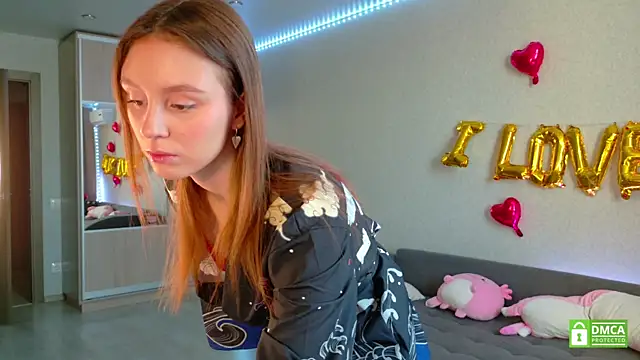 Snapshot of KateNickson chatting on 02-19-26, 06:09 KateNickson online show from 02-19-26, 06:09