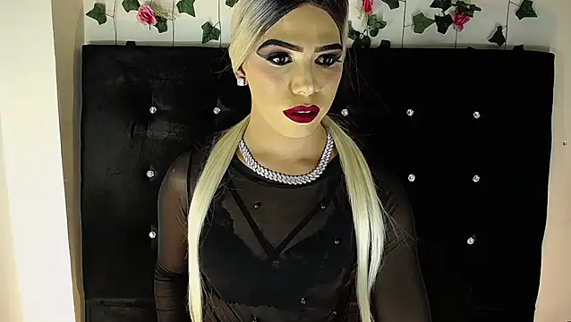 Kristal Queen01 online show from 04-12-26, 06:18