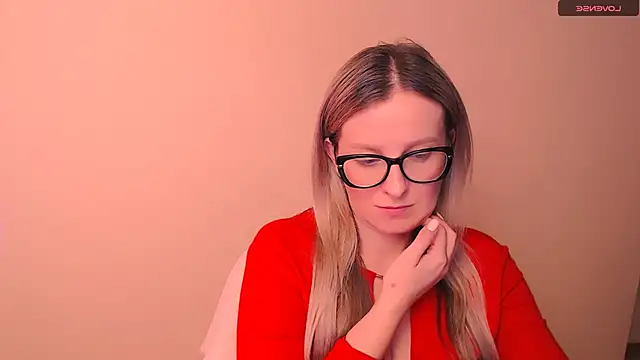 Snapshot of AnnePeach chatting on 02-20-26, 05:15 AnnePeach online show from 02-20-26, 05:15